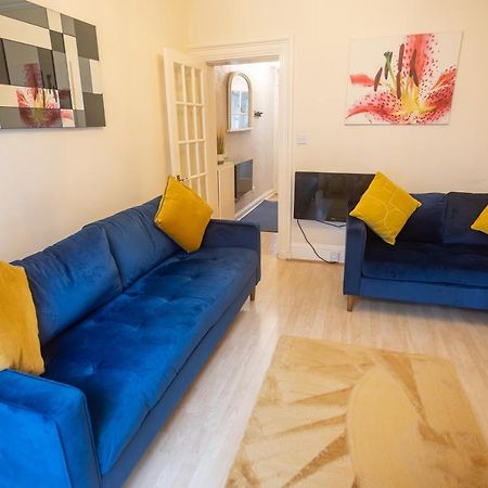 Sandgate 2-Bed Apartment In Ayr Central Location Экстерьер фото