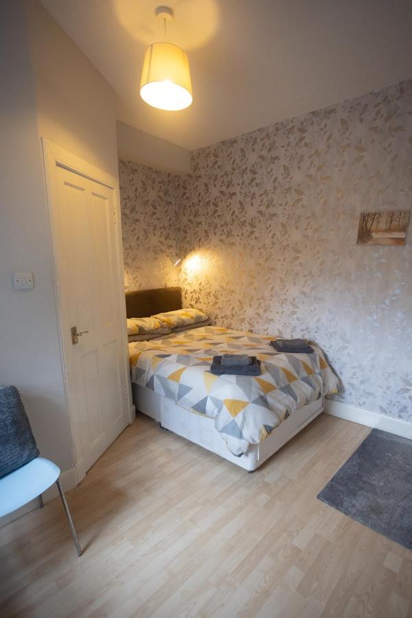 Sandgate 2-Bed Apartment In Ayr Central Location Экстерьер фото