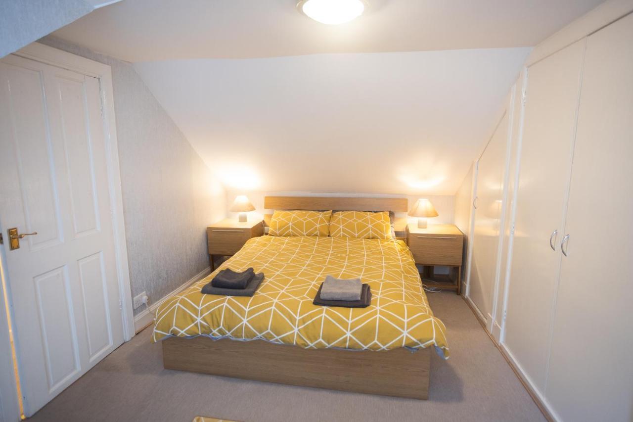 Sandgate 2-Bed Apartment In Ayr Central Location Экстерьер фото