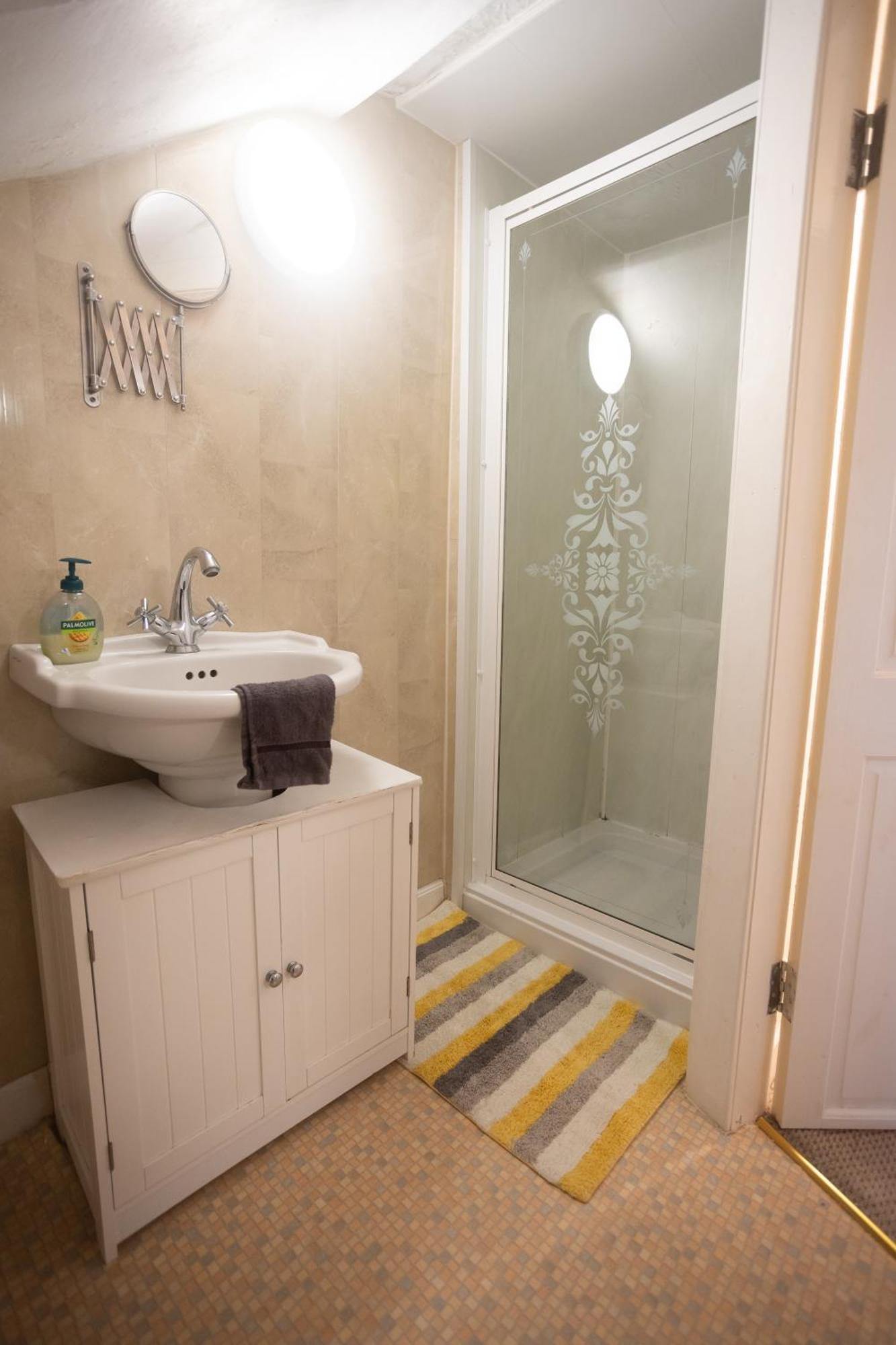 Sandgate 2-Bed Apartment In Ayr Central Location Экстерьер фото